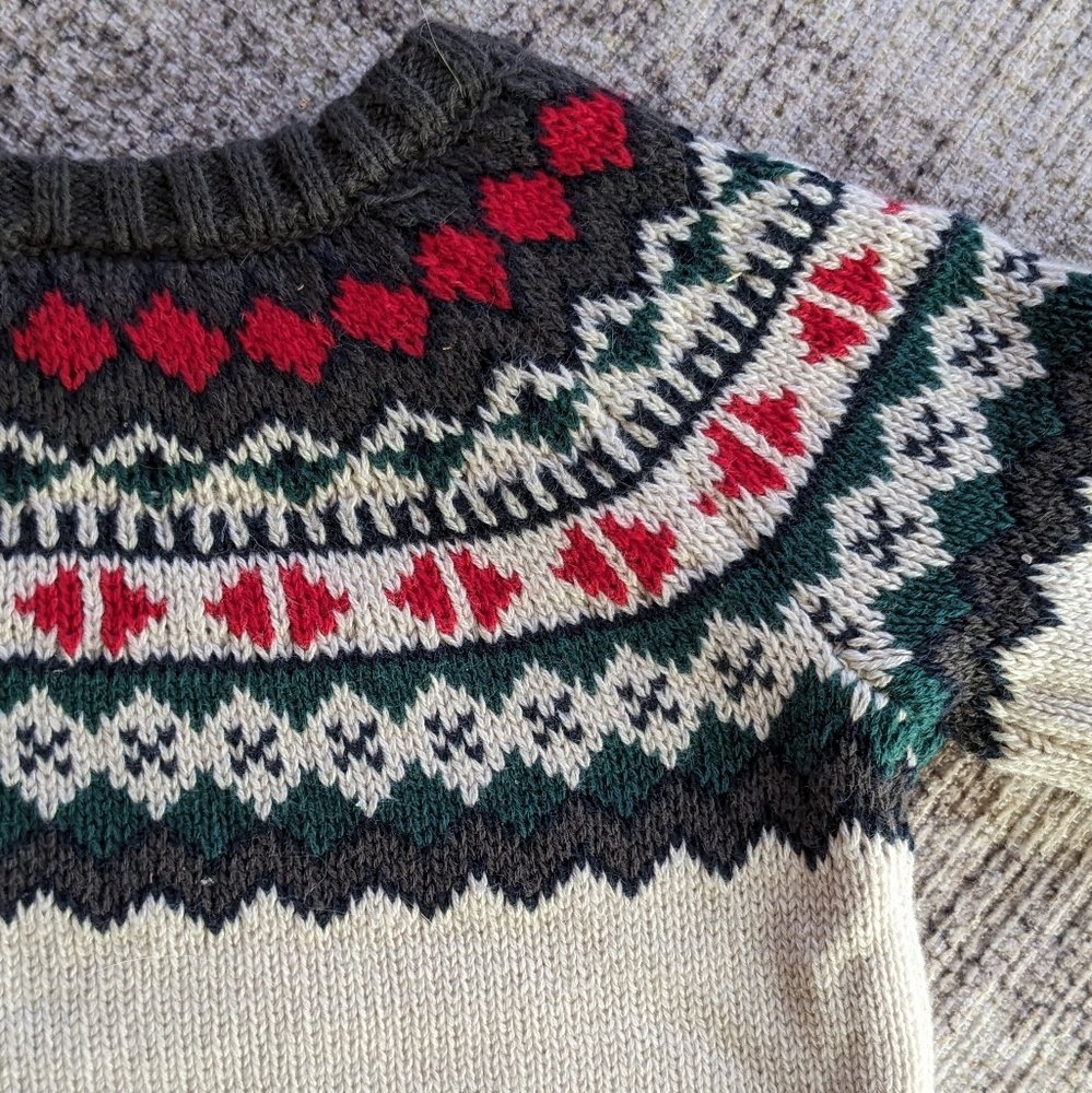 NWT Old Navy Knit Winter Set for Baby - cream red brown green - Picture 3 of 7